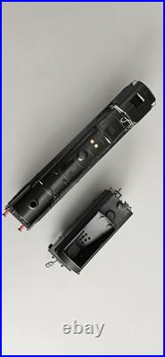 Hornby L/Ed R2975 BR Black Ex-Works 4-6-2 Britannia Class Loco 70000