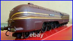 Hornby NRM R2689 LMS 4-6-2 Coronation 6229 Duchess of Hamilton, Crimson Lake