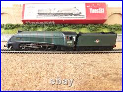 Hornby Oo Gauge (ex R2045) Class A4 Br Green 60025' Falcon' DCC Sound Fitted