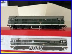 Hornby R2572 BR Green Class 31 D5640 Half Yellow Panels DCC Fitted