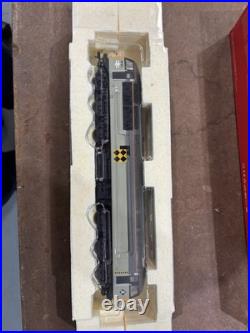 Hornby R2781XS OO Gauge BR Class 56 No 56127 Railfreight Coal DCC Sound Fitted