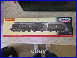 Hornby R2782XS BR Green 4-6-2 Duchess Class 46249 City of Sheffield DCC Sound