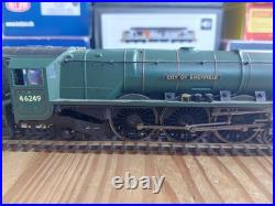Hornby R2782XS OO Gauge Duchess Class 8P 46249 City Of Sheffield DCC Sound