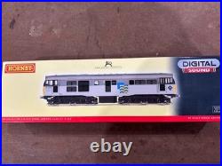 Hornby R2803XS Class 31 (31233) BR Sub Sector Locomotive OO Gauge DCC Sound