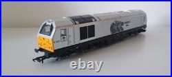 Hornby R2890 EWS Managers Train Pack Class 67 DCC Sound, DVT & 2 Coaches OO