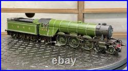 Hornby R30216 LNER A3 Class 2573'Harvester' DCC Sound Fitted
