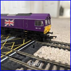 Hornby R30238TXS Coronation His Majesty the King Class 66 06523 King Charles III
