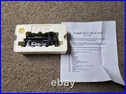 Hornby R3025 Steam Locomotive, OO Gauge 0-6-0 Class J94 LNER, Black (DCC Sound)