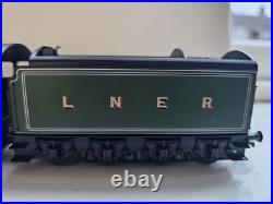 Hornby R30350SS LNER P2 Class 2-8-2 2002'Earl Marischal' DCC Sound and smoke