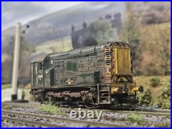 Hornby R3037XS Sound Fitted Class 08 D3963 Weathered