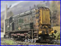 Hornby R3037XS Sound Fitted Class 08 D3963 Weathered