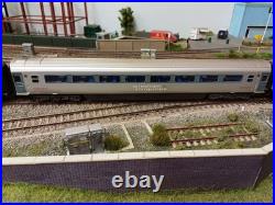 Hornby R3038 Wrexham & Shropshire DCC Sound Fitted Class 67, DVT & Coach Bundle
