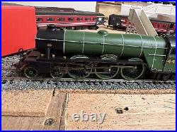 Hornby R3073 LNER A1 Class'4476' In LNER Green Royal Lancer DCC Sound Fitted