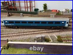 Hornby R3183 DCC Sound Fitted ATW Class 67, DVT & Coache Bundle
