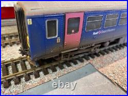 Hornby R3352W Class 153 DMU in First Great Western Livery Weathered DCC Ready
