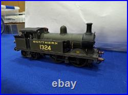 Hornby R3540 0-4-4 SR Wainwright H Class No. 1324 Green DCC Sound Fitted