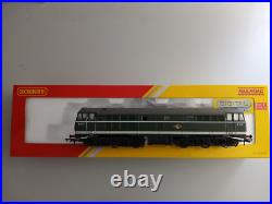 Hornby R3592 OO Gauge Class 31 D5551, BR Green, DCC ready, no sound