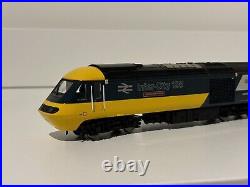 Hornby R3770 GWR Class 43 HST Power Cars'First and Last' DCC SOUND FITTED