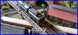 N Gauge BR Standard Class 5 Green Late Crest DCC SOUND Locomotive and tender