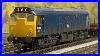 New Bachmann Class 25 With DCC Sound