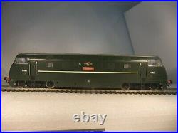 Oo gauge Bachmann 32-051 Class 42 Warship D832 Onslaught BR Green MIB