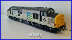 REWORK 37892 Bachmann 32-383 Class 37 892 Ripple Lane Railfreight Petroleum